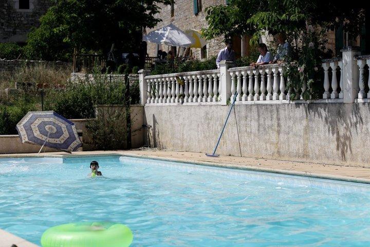 Les Gites De Franck Fayssac Номер фото